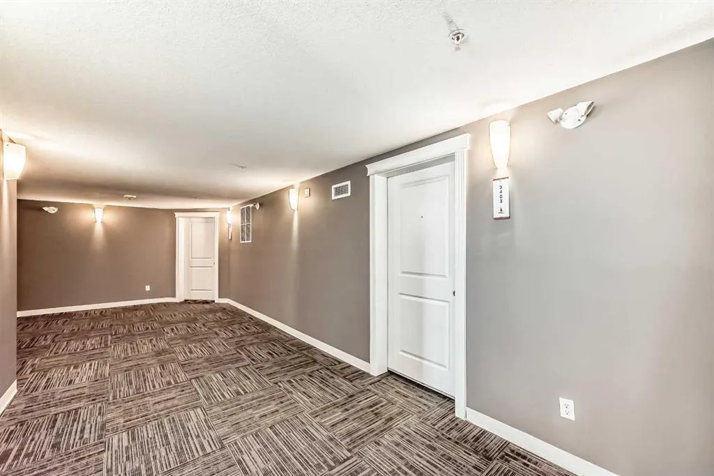 240 Skyview Ranch Road NE, #3403