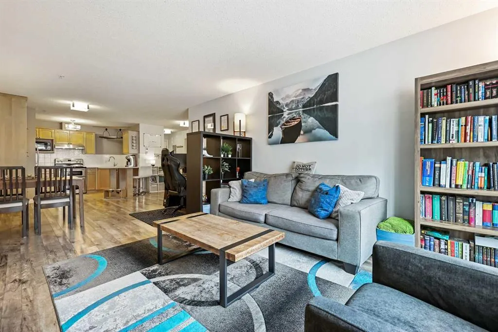 1631 28 Avenue SW, #211