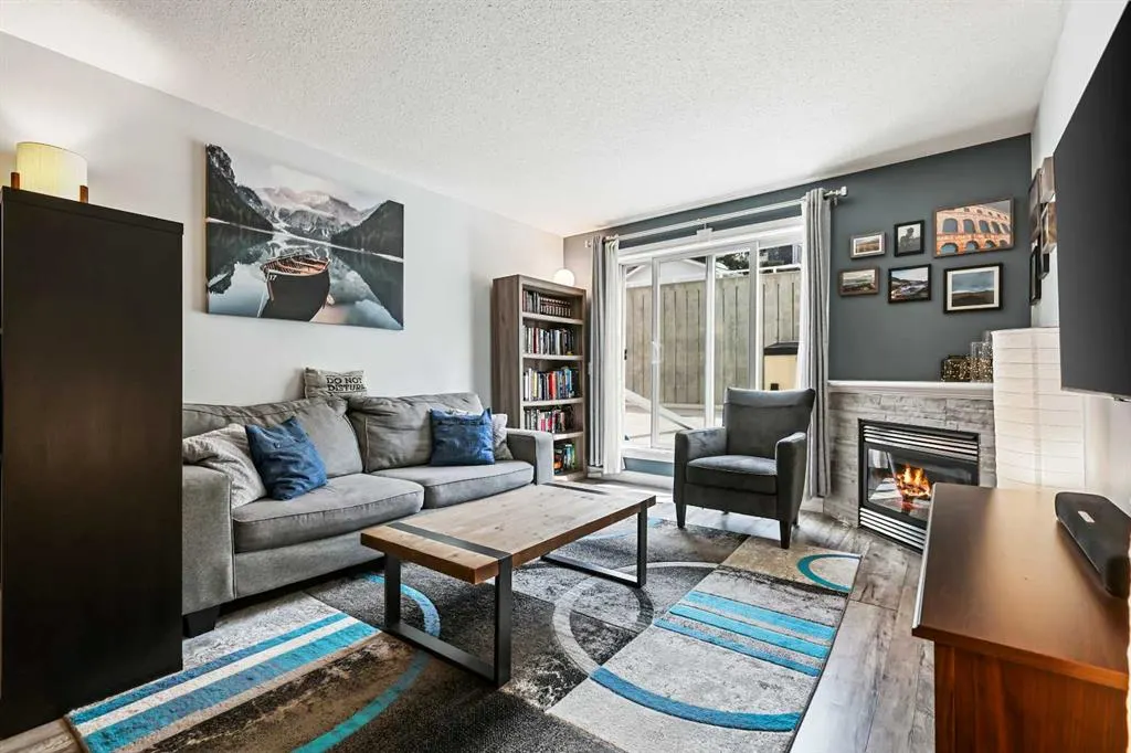 1631 28 Avenue SW, #211