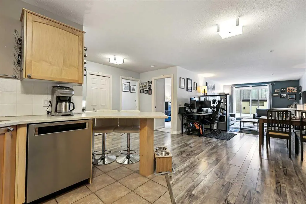 1631 28 Avenue SW, #211