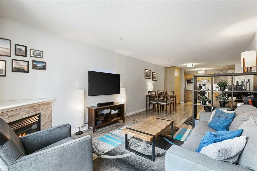1631 28 Avenue SW, #211