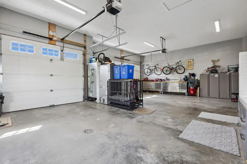 200042 198 Avenue W, #200