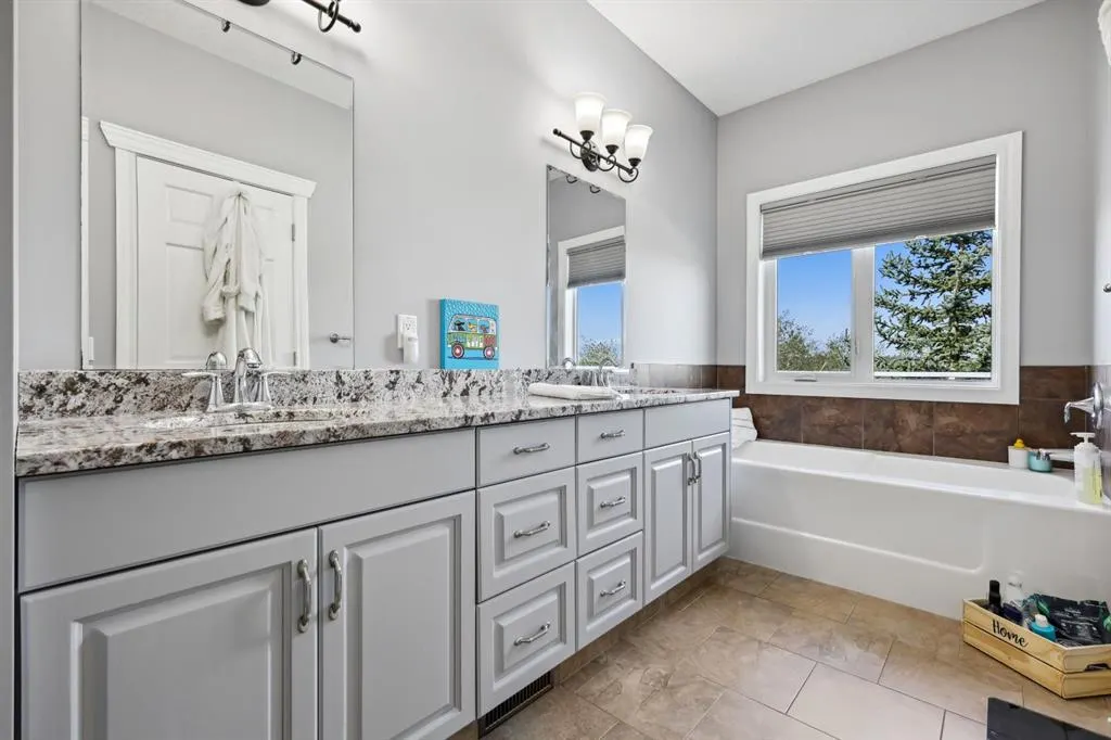 200042 198 Avenue W, #200