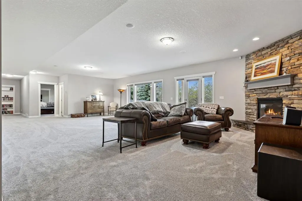 200042 198 Avenue W, #200