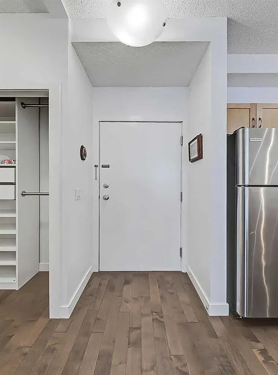 540 5 Avenue NE, #302