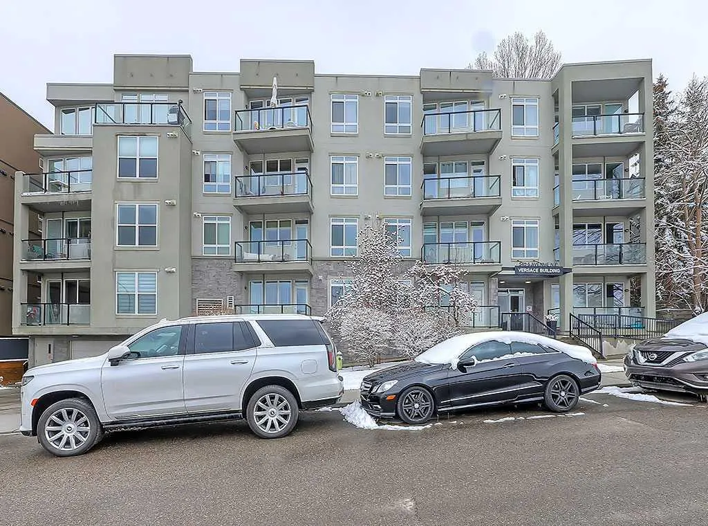 540 5 Avenue NE, #302