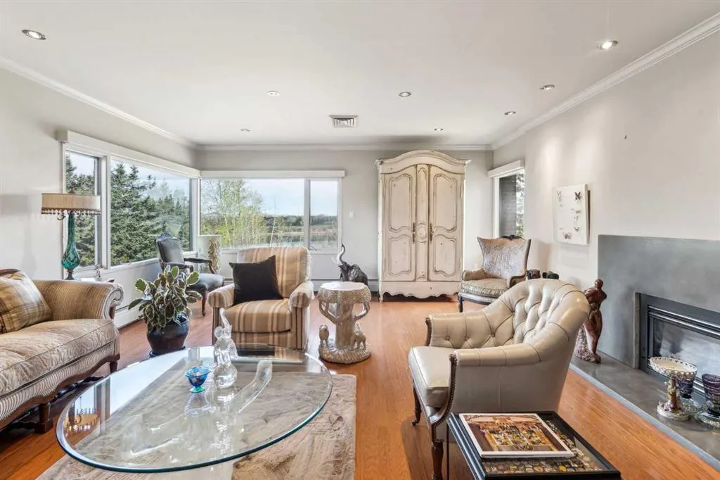 222 Eagle Ridge Drive SW, #3N