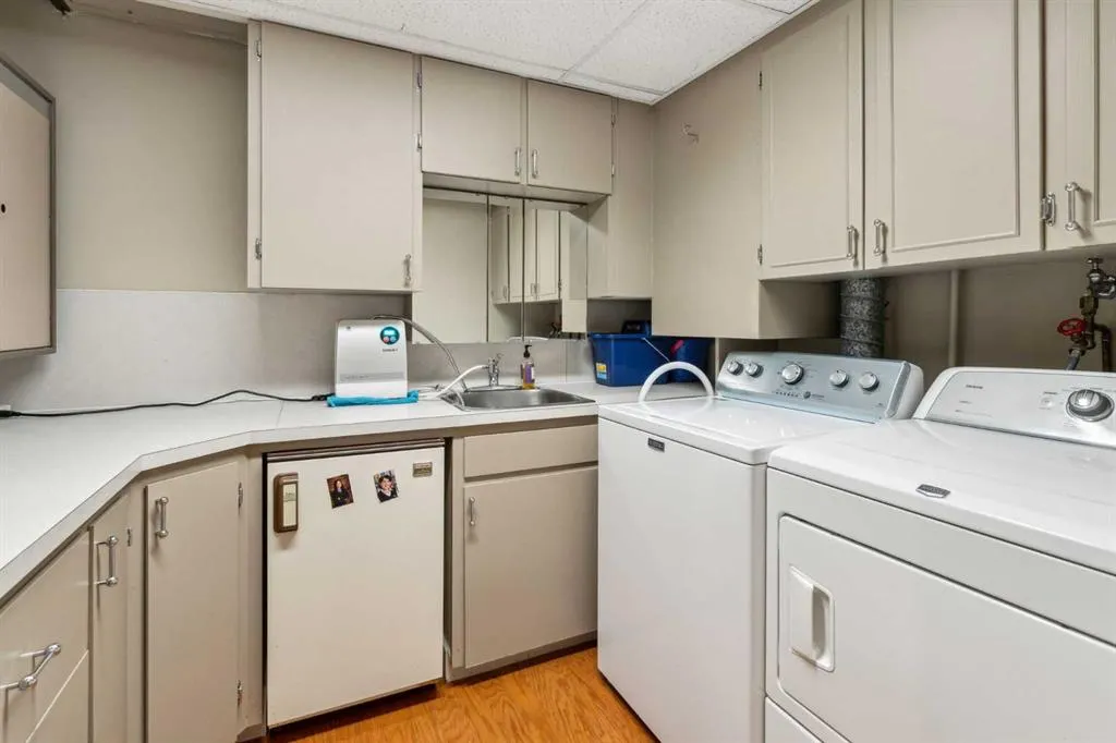 222 Eagle Ridge Drive SW, #3N