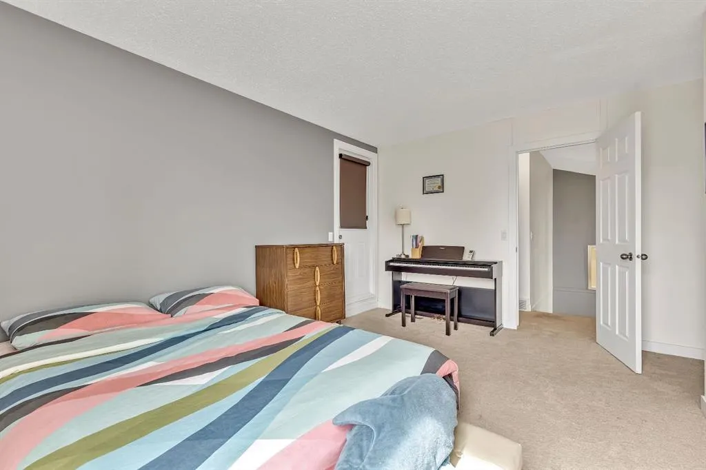 3500 Varsity Drive NW, #1306