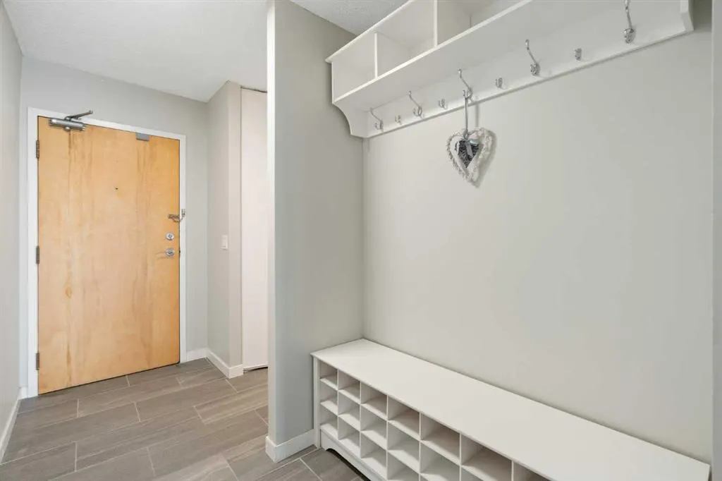 4944 Dalton Drive NW, #1604