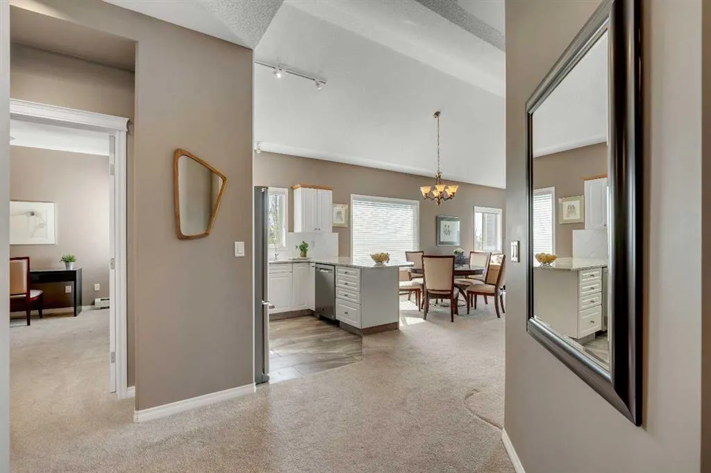 7451 Springbank Boulevard SW, #2306