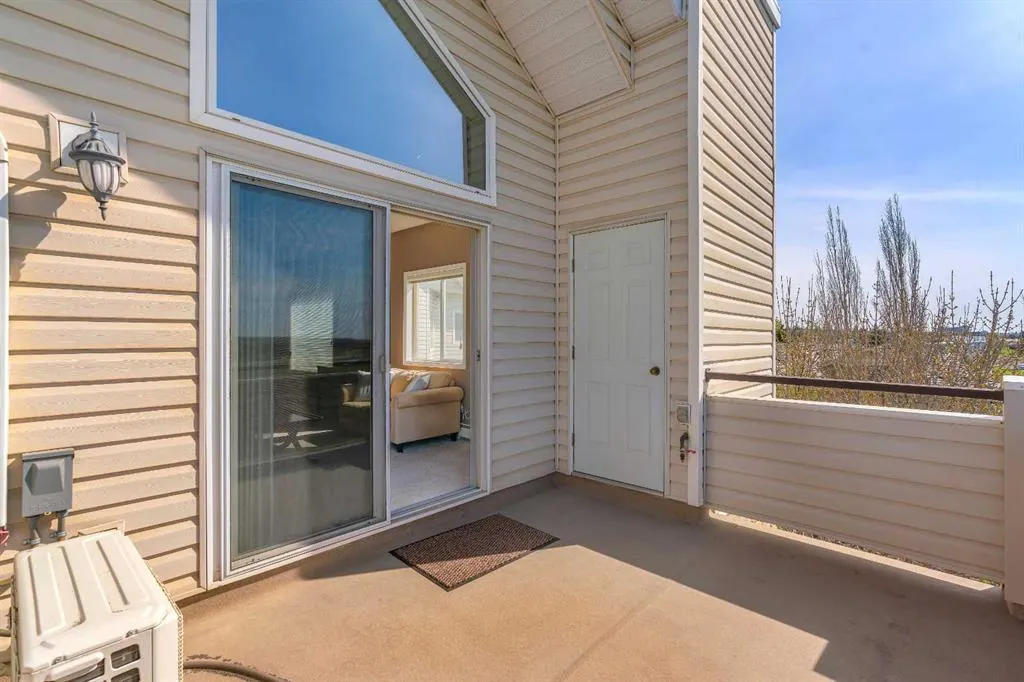 7451 Springbank Boulevard SW, #2306