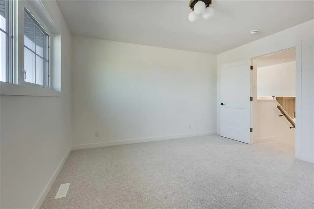 181 Norseman Close