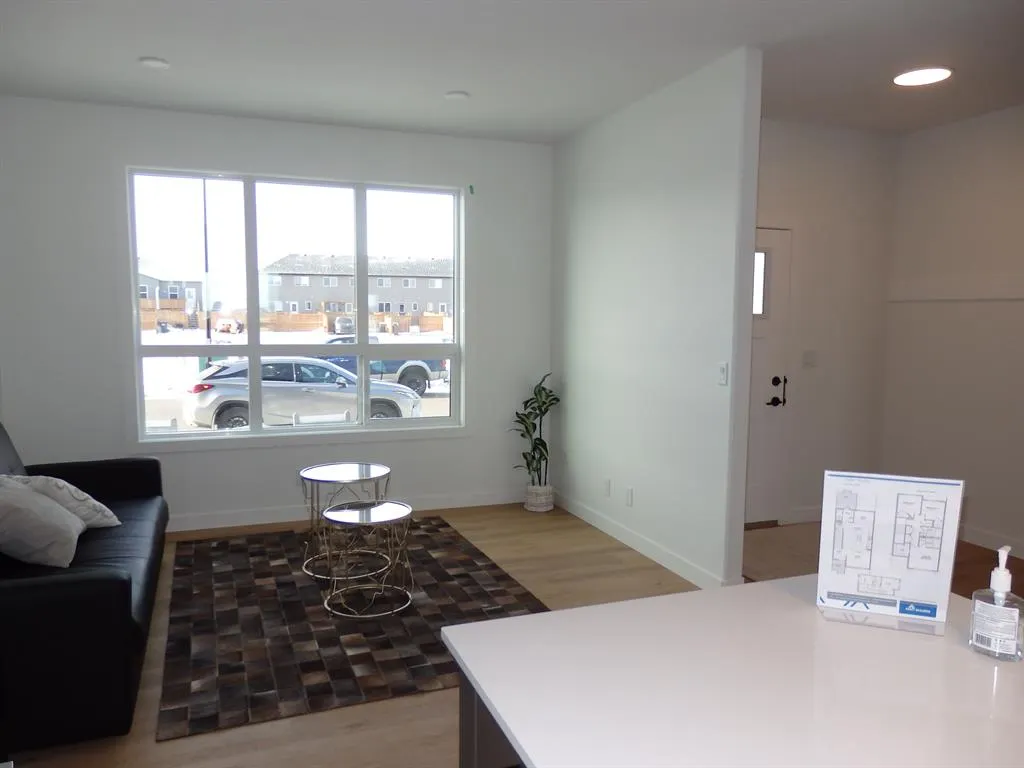 40 Irvin Way