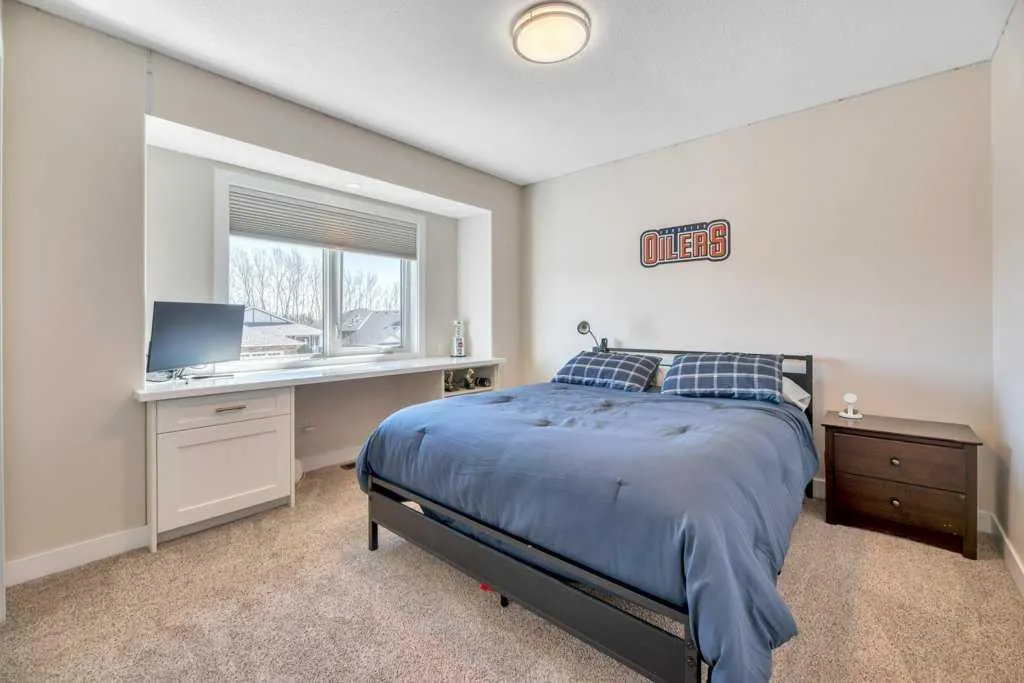 1069 Hillcrest Manor Estates