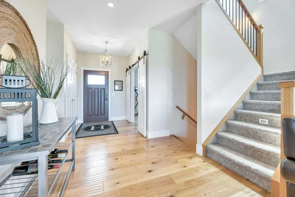 1069 Hillcrest Manor Estates