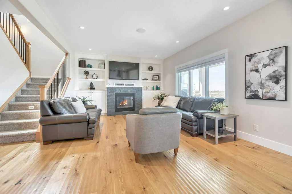 1069 Hillcrest Manor Estates