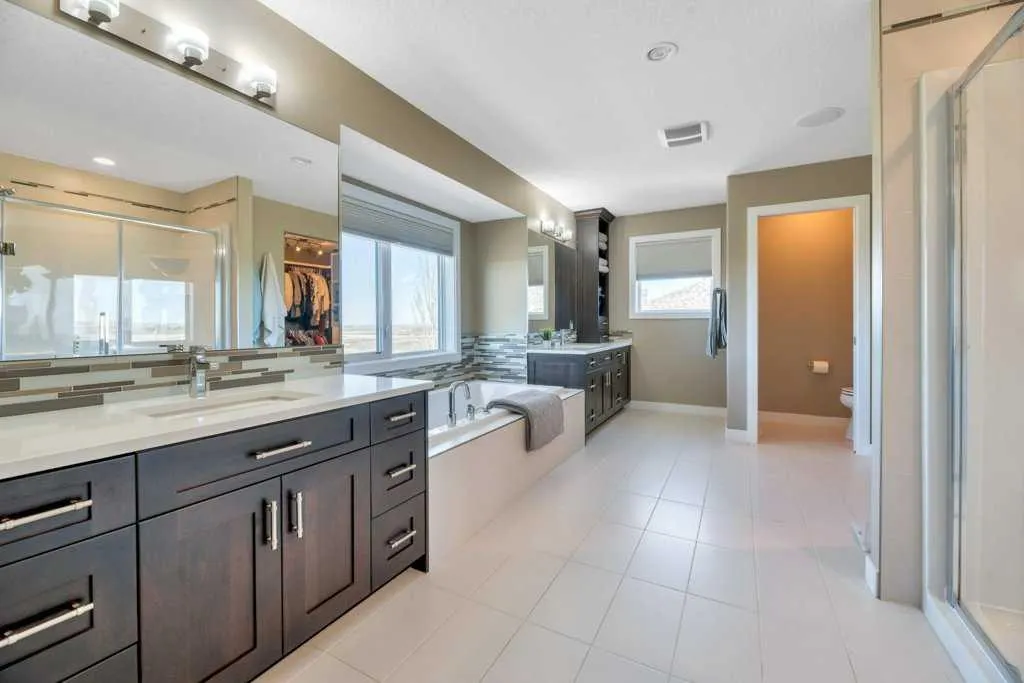 1069 Hillcrest Manor Estates