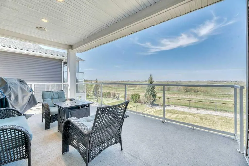 1069 Hillcrest Manor Estates
