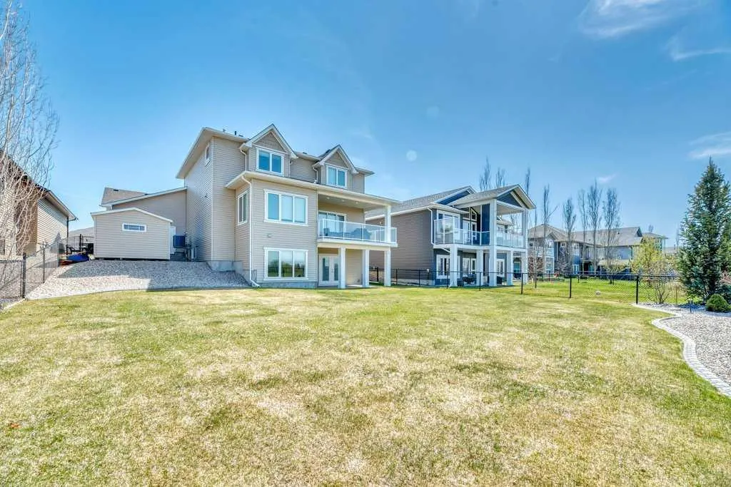 1069 Hillcrest Manor Estates