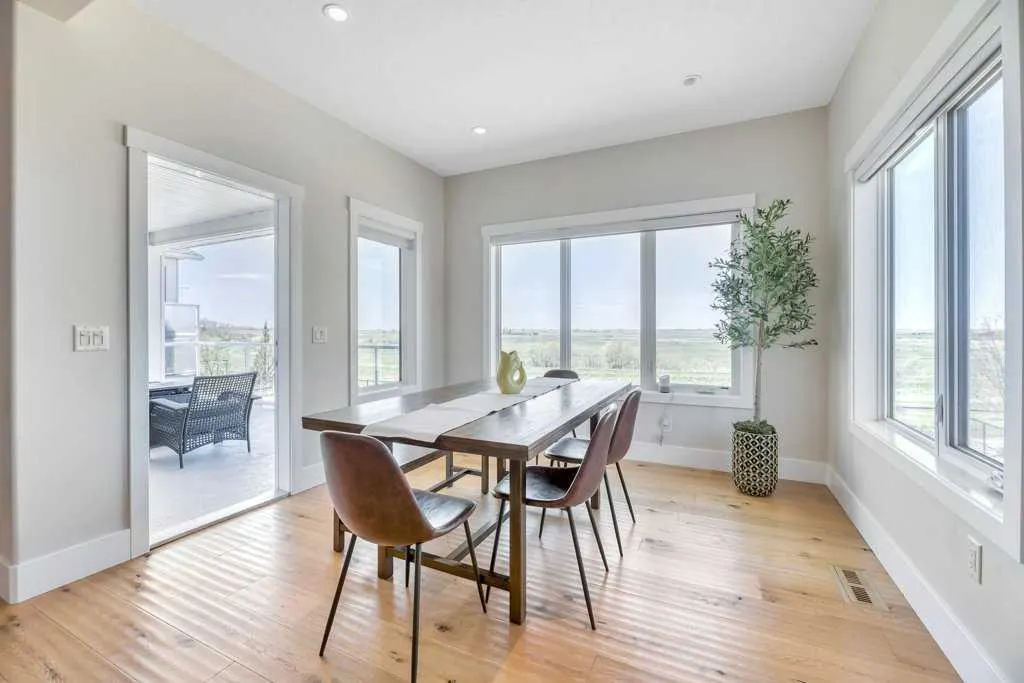 1069 Hillcrest Manor Estates