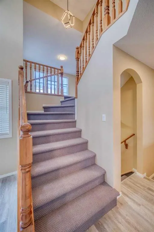 81 Evansmeade Circle NW