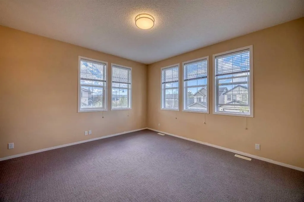 81 Evansmeade Circle NW