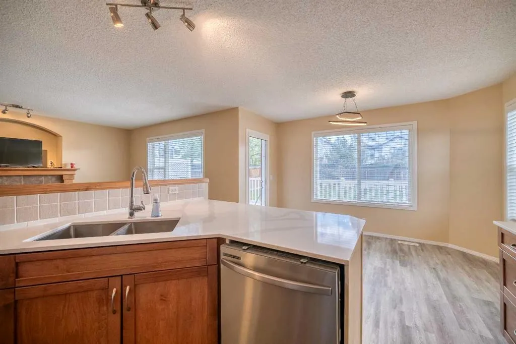 81 Evansmeade Circle NW