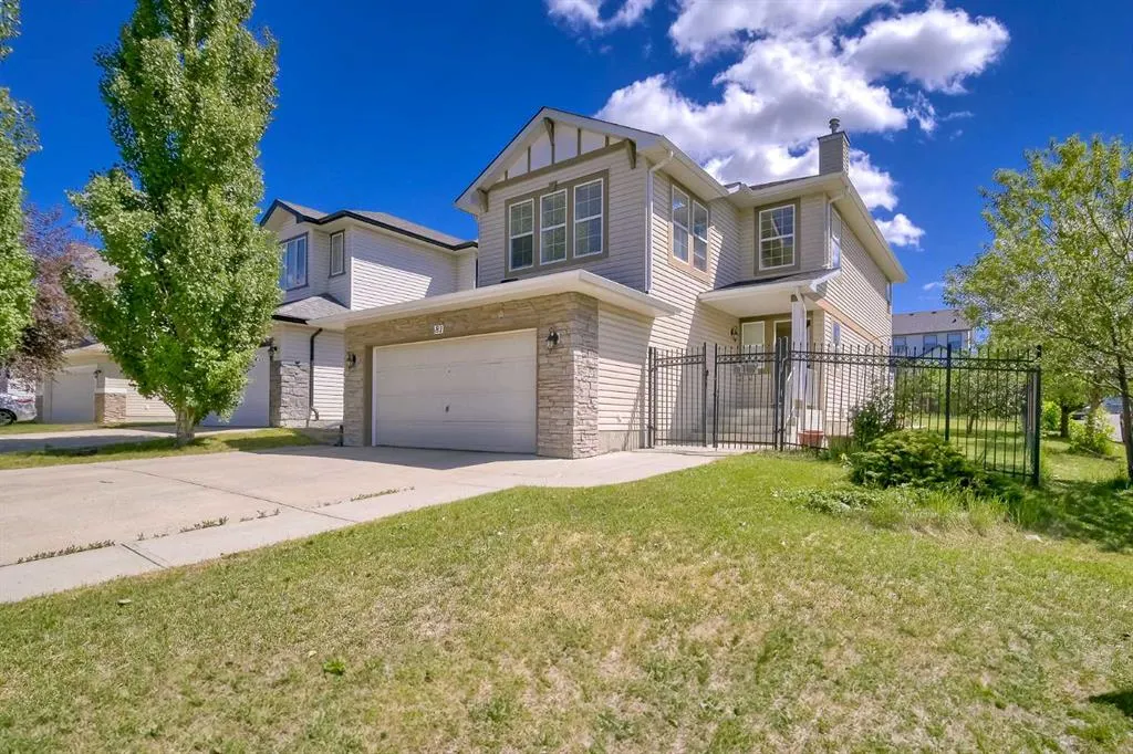 81 Evansmeade Circle NW