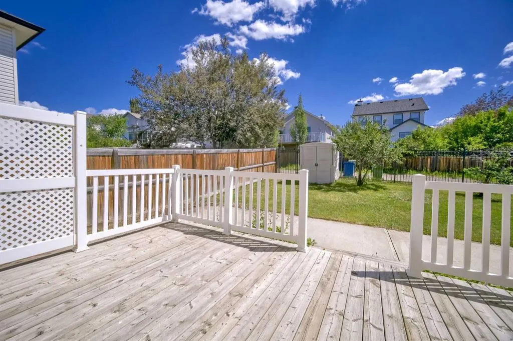 81 Evansmeade Circle NW