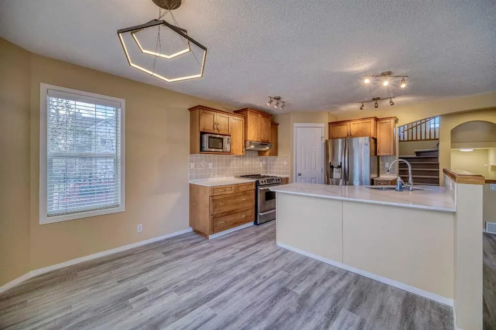 81 Evansmeade Circle NW