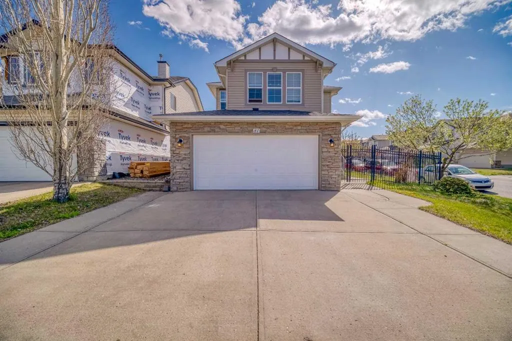 81 Evansmeade Circle NW