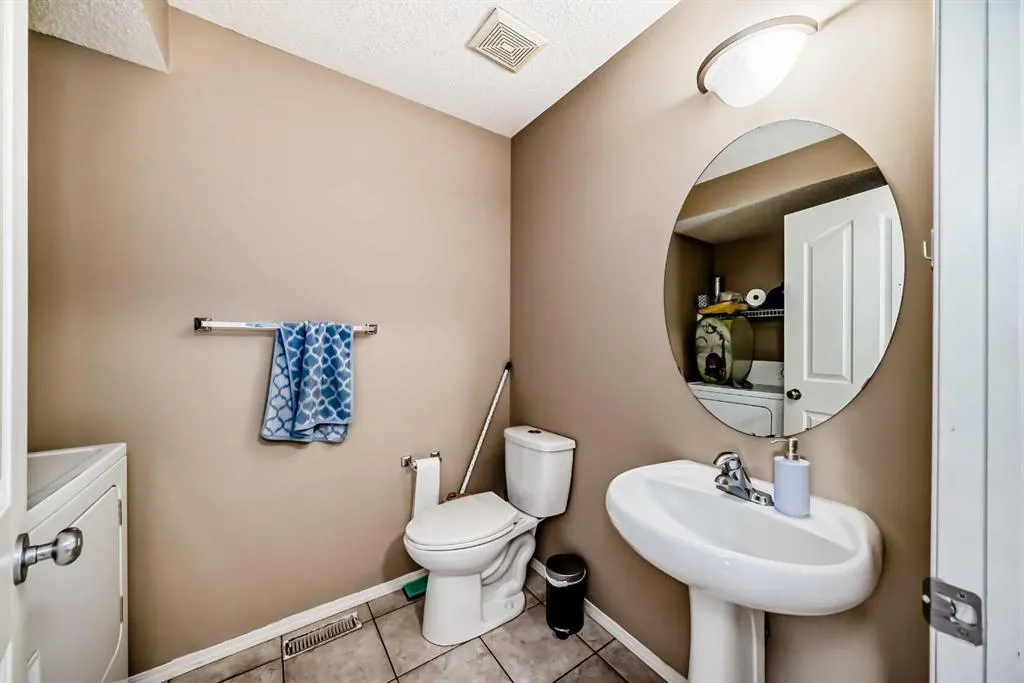 88 Taralea Gardens NE