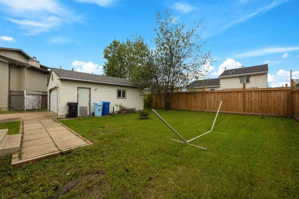 189 Parmenter Crescent
