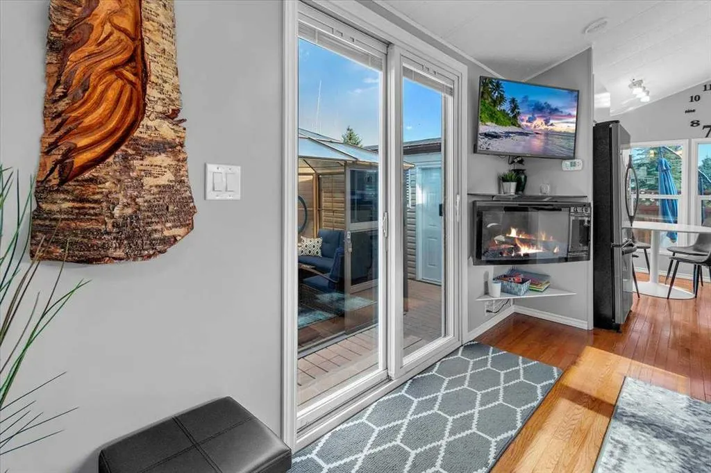 370165 79 Street E, #151