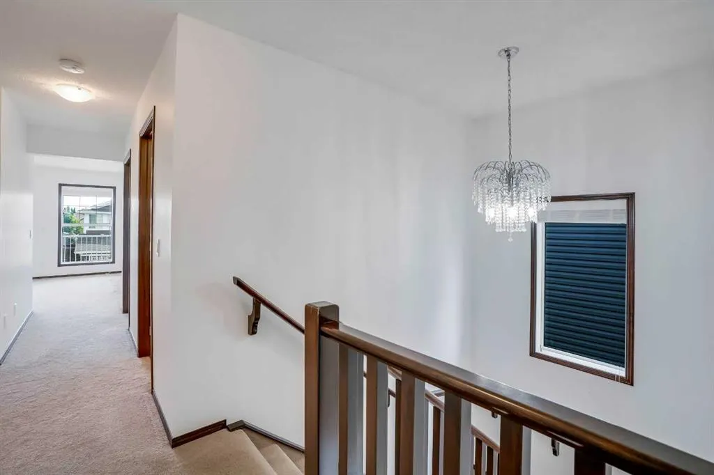 207 Auburn Glen Drive SE