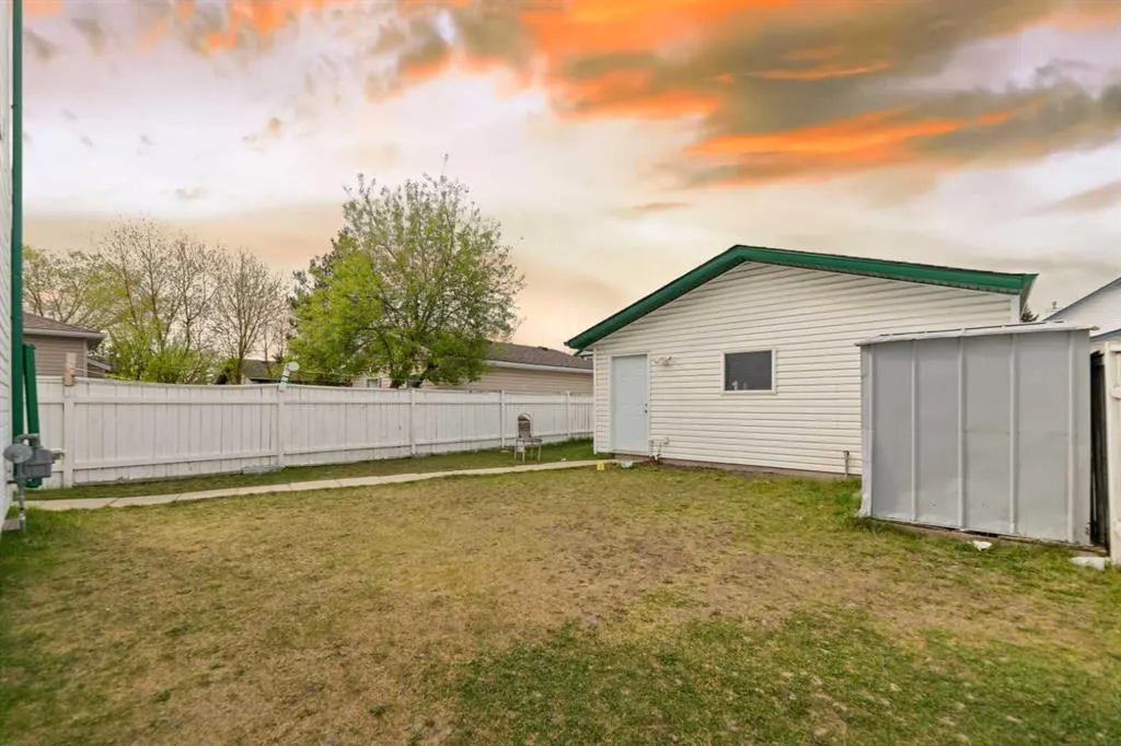 14 Tarington Park NE