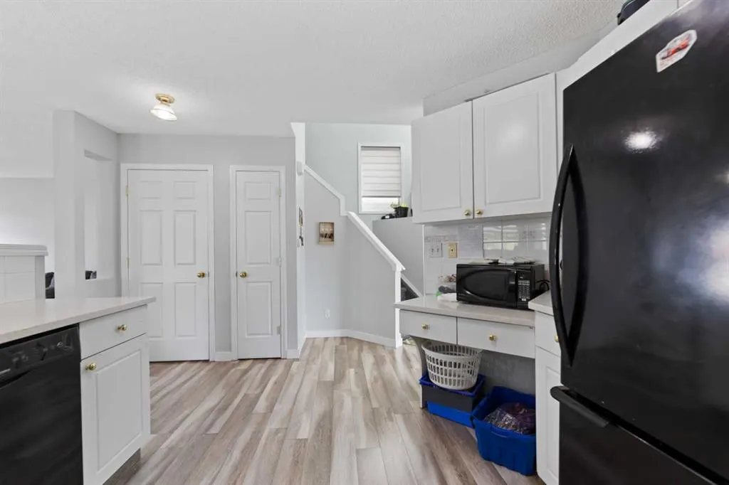 14 Tarington Park NE