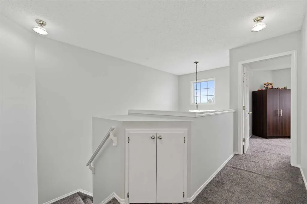 14 Tarington Park NE