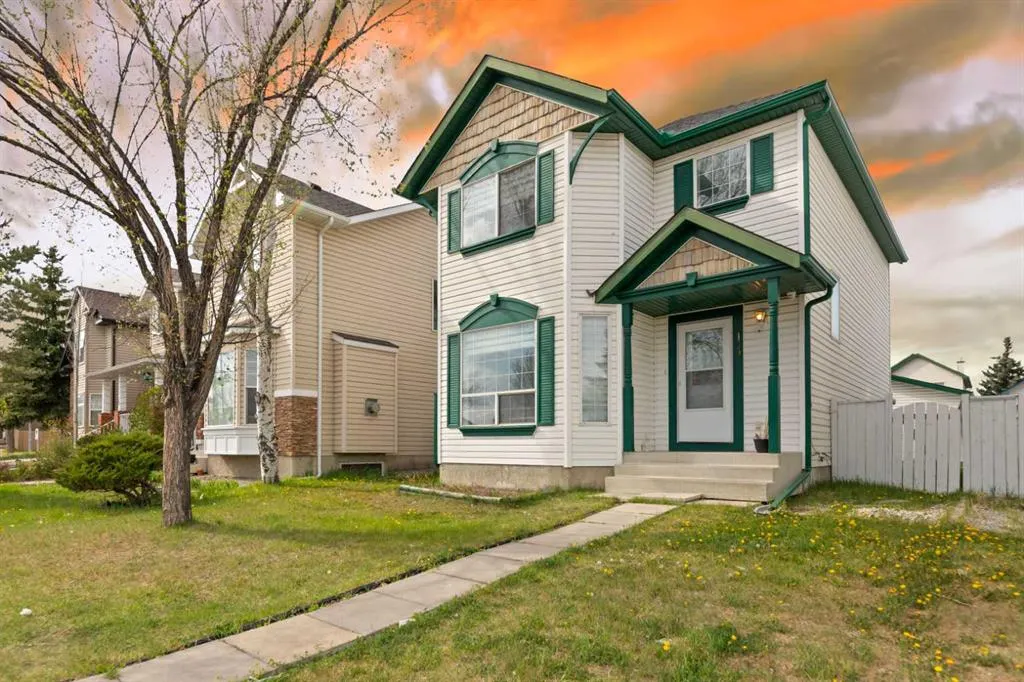 14 Tarington Park NE
