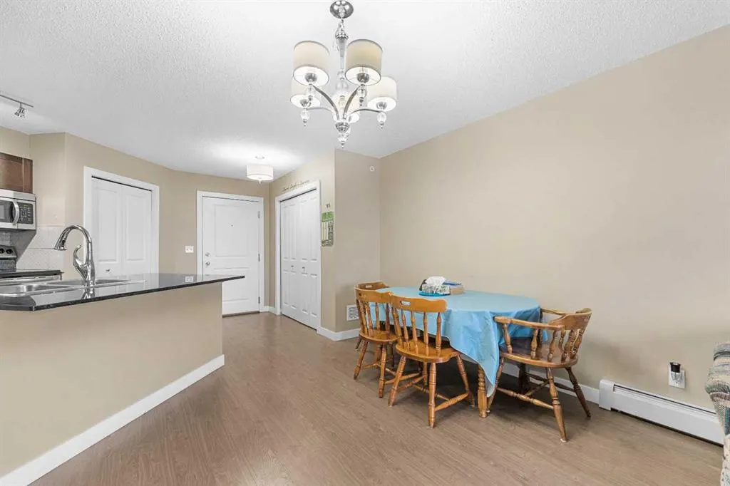 5 Saddlestone Way NE, #409