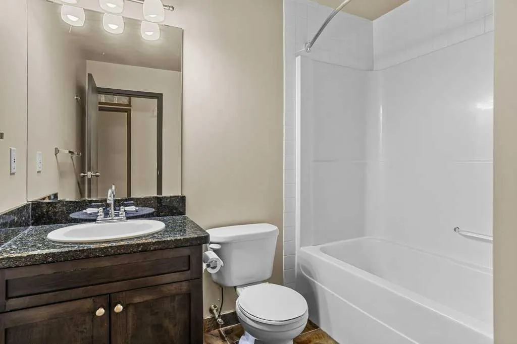 1151 Sidney Street, #302