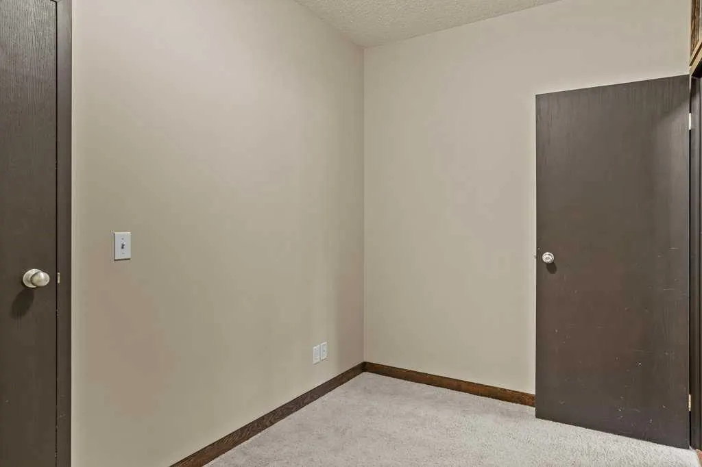 1151 Sidney Street, #302