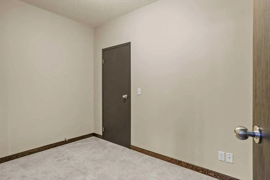 1151 Sidney Street, #302