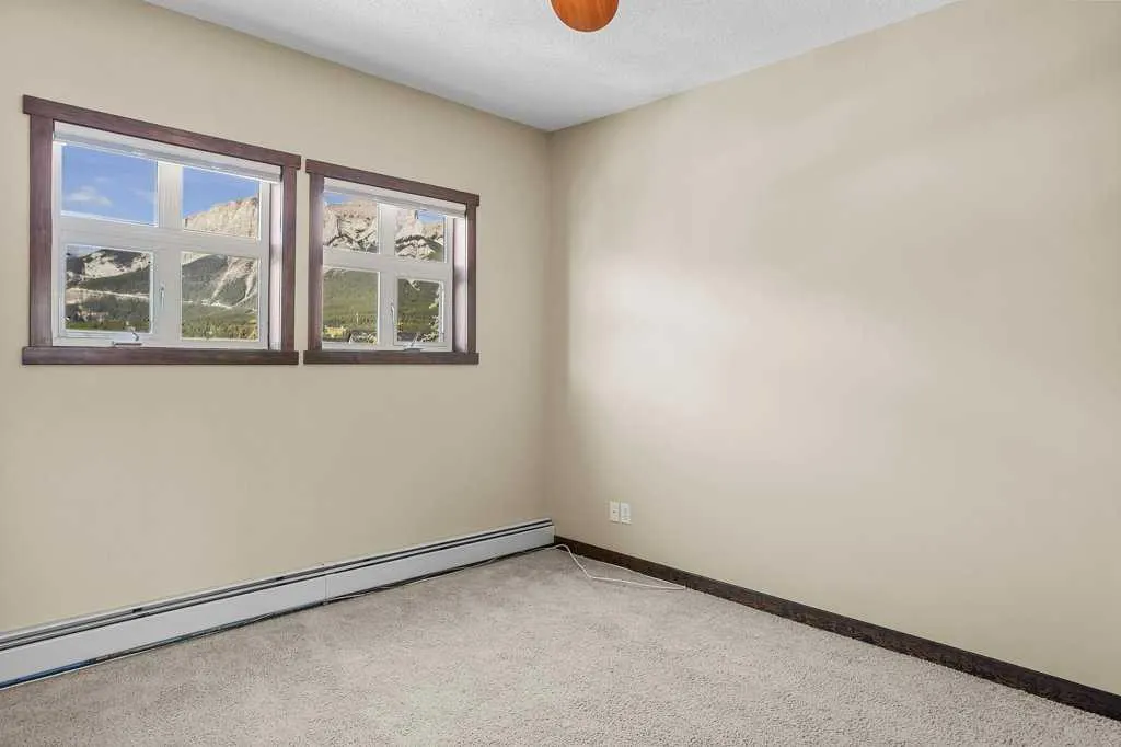 1151 Sidney Street, #302