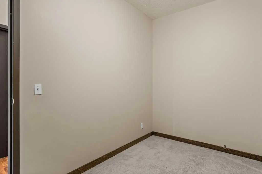 1151 Sidney Street, #302