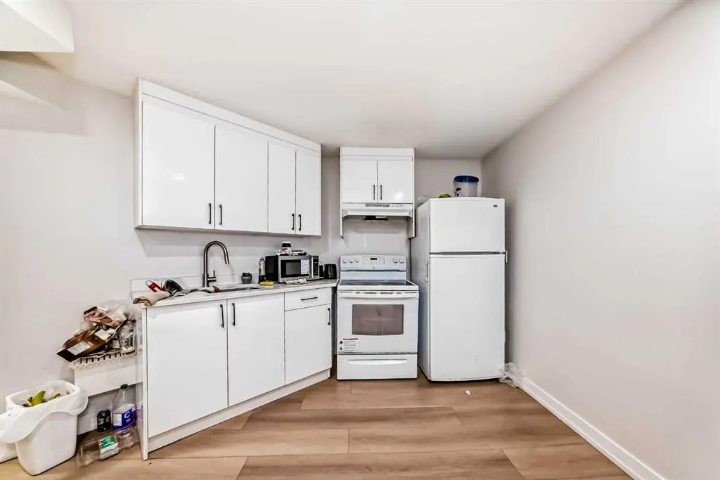 114 Martinbrook Road NE