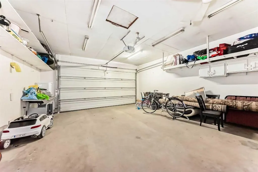 114 Martinbrook Road NE
