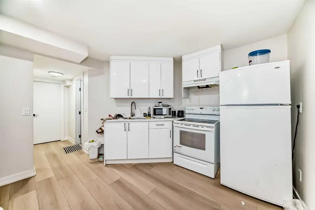 114 Martinbrook Road NE