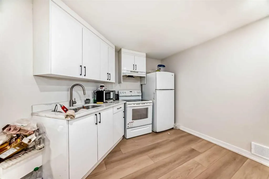 114 Martinbrook Road NE